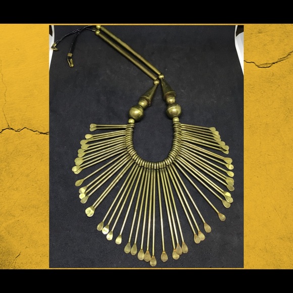 Vintage brass paddle runway bib statement necklace - Picture 2 of 14